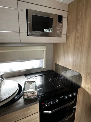 2018 Elddis Avante 574 — photo 22 of 26