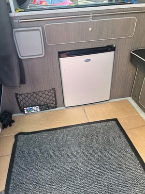 2005 Toyota Alphard — photo 7 of 11