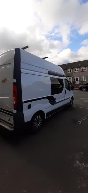 2012 Renault Trafic Campervan — photo 3 of 14