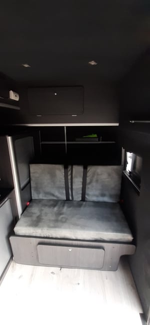 2012 Renault Trafic Campervan — photo 14 of 14