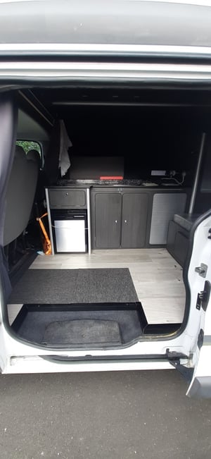 2012 Renault Trafic Campervan — photo 10 of 14