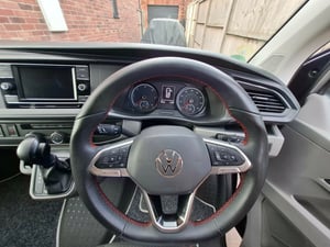 2021 VW Transporter T6.1 — photo 3 of 13