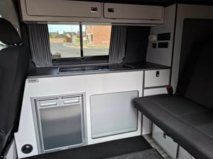 2021 VW Transporter T6.1 — photo 9 of 13