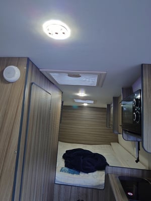 2003 Mercedes-Benz Sprinter — photo 5 of 8