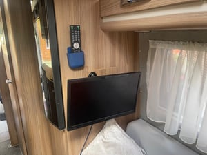 2019 Swift Select 184 — photo 8 of 12