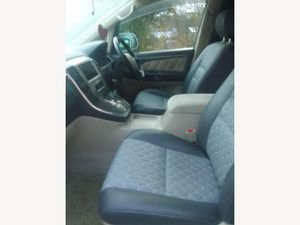 2007 Toyota Alphard 2.4 4WD — photo 8 of 10