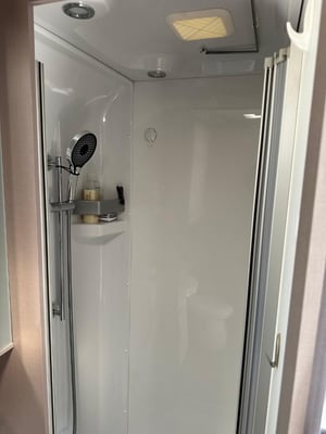 2020 Burstner Lyseo Harmony — photo 14 of 15