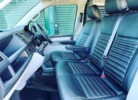 2018 Volkswagen T32 - Image 3