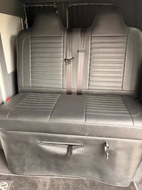 2018 Volkswagen T32 - Image 4
