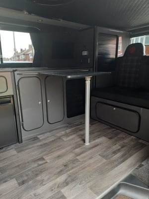 2016 Volkswagen T30 Campervan — photo 12 of 39