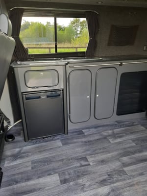 2016 Volkswagen T30 Campervan — photo 20 of 39