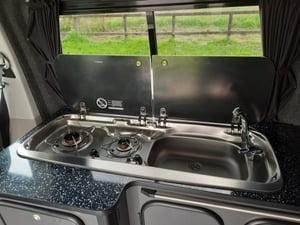 2016 Volkswagen T30 Campervan — photo 22 of 39