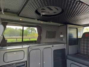 2016 Volkswagen T30 Campervan — photo 25 of 39