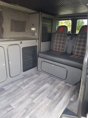 2016 Volkswagen T30 Campervan — photo 37 of 39