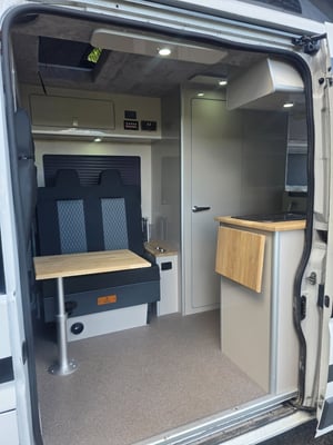 2022 Citroen Relay — photo 11 of 17