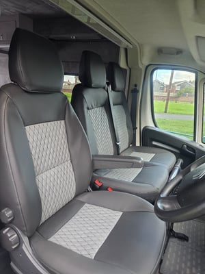 2022 Citroen Relay — photo 17 of 17