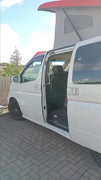 2007 Nissan El Grand - Video 2
