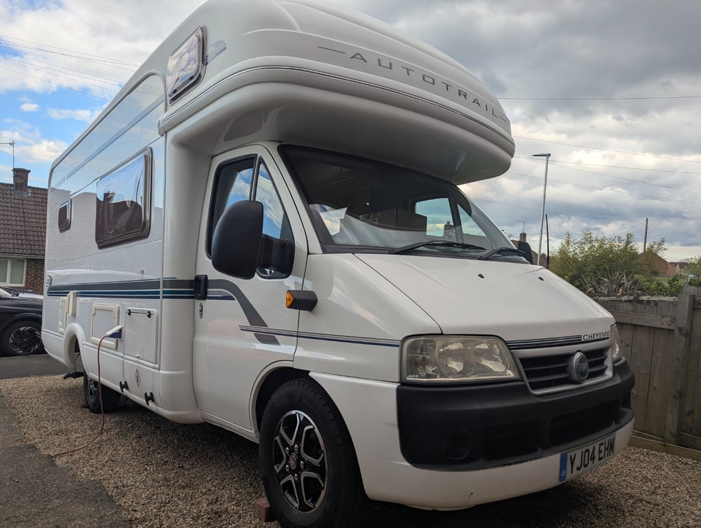 2004 Auto-Trail Cheyenne 630 SE - Image 1