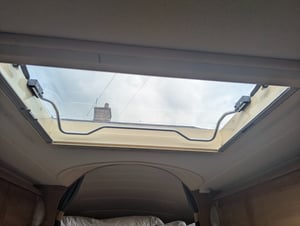 2004 Auto-Trail Cheyenne 630 SE — photo 33 of 44