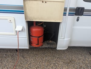 2004 Auto-Trail Cheyenne 630 SE — photo 38 of 44
