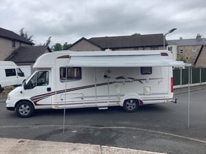 2004 Swift Kon-Tiki 660 — photo 3 of 17