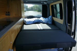 2024 Volkswagen Transporter T6.1 — photo 12 of 13