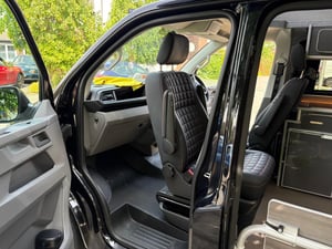2023 Volkswagen Transporter T6.1 Camper King — photo 9 of 54