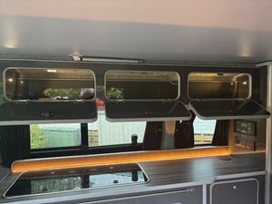 2023 Volkswagen Transporter T6.1 — photo 12 of 15