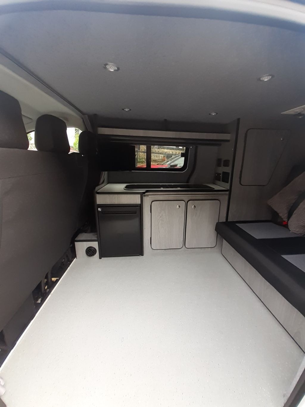 2020 Vauxhall Vivaro 1.5L - Image 15