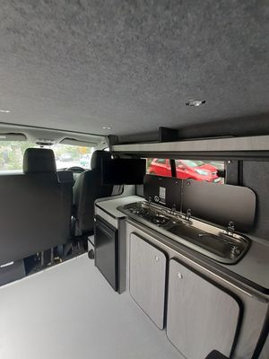 2020 Vauxhall Vivaro — photo 24 of 32