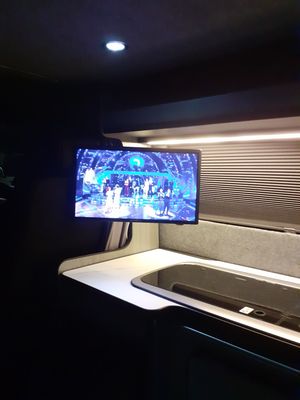2020 Vauxhall Vivaro — photo 16 of 32