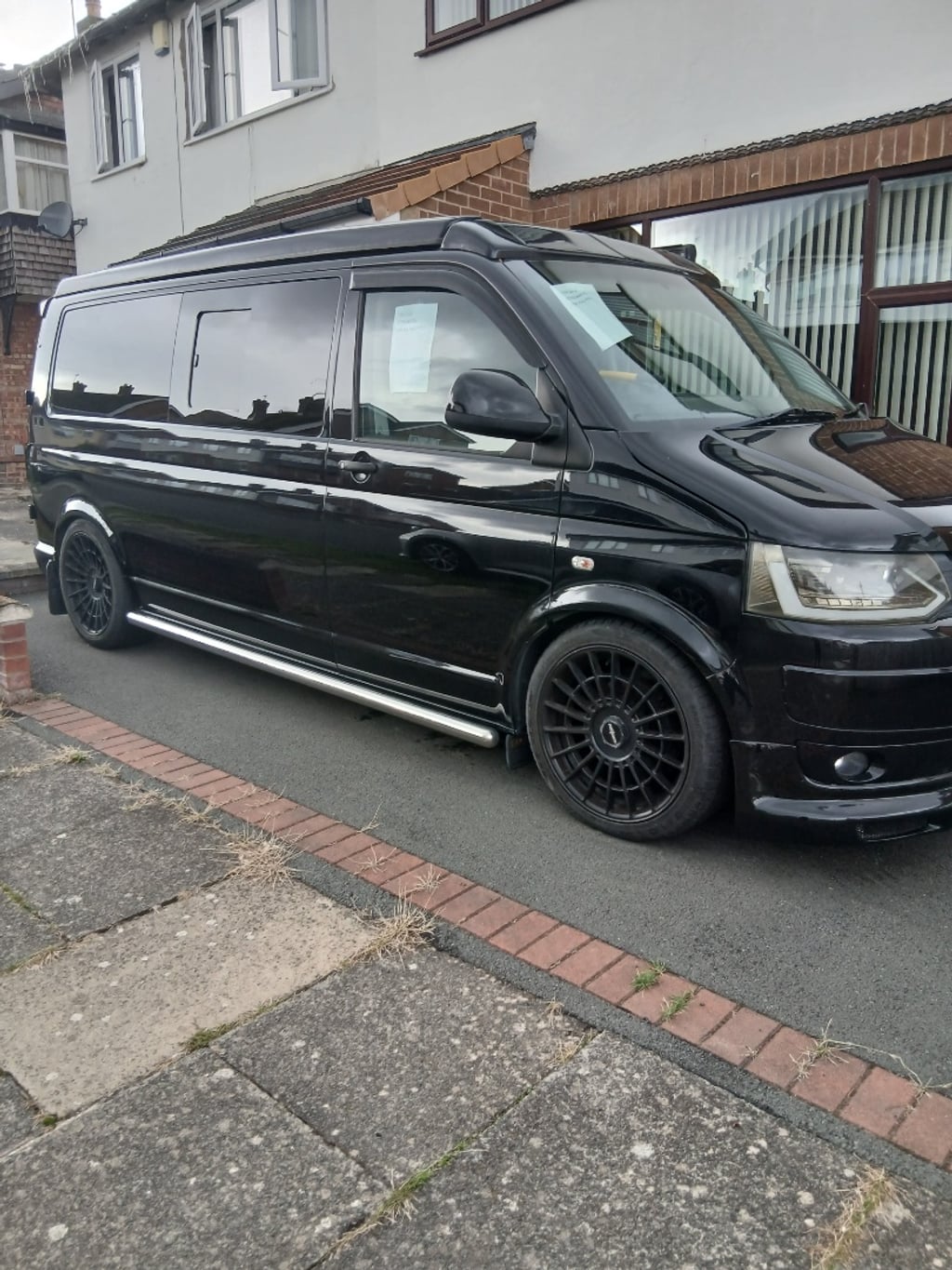 2011 Volkswagen Campervan - Image 1