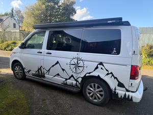 2021 Volkswagen Caravelle — photo 5 of 9