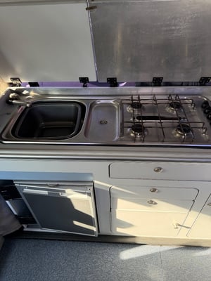 2002 Volkswagen T4 Campervan — photo 27 of 27