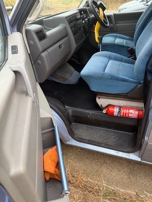2002 Volkswagen T4 Campervan — photo 38 of 92
