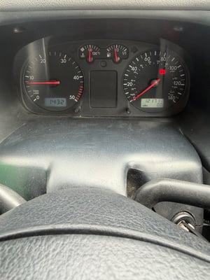 2002 Volkswagen T4 Campervan — photo 90 of 92