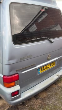 2002 Volkswagen T4 Campervan - Video 2