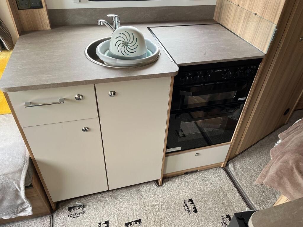 2024 Bailey 440 GT75 - Image 16