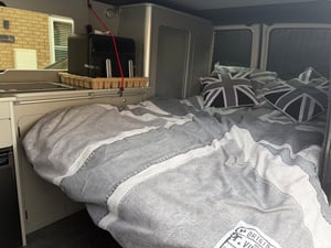2017 Volkswagen Campervan — photo 5 of 8