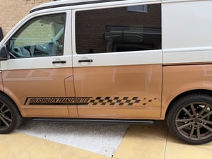2017 Volkswagen Campervan — photo 6 of 8