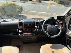 2013 Bailey Approach SE 740 — photo 15 of 16