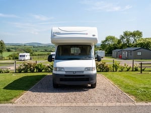 2002 Elddis Sunseeker — photo 1 of 18