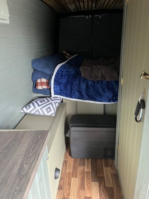 2014 Volkswagen Crafter Custom Conversion — photo 9 of 14