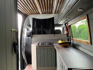 2014 Volkswagen Crafter Custom Conversion — photo 11 of 14
