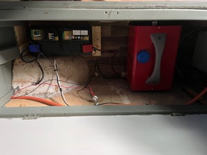2014 Volkswagen Crafter Custom Conversion — photo 14 of 14