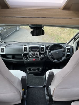 2020 Elddis Evolution 115 — photo 9 of 18