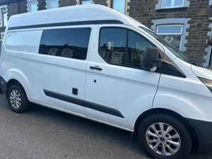 2014 Ford Transit Custom — photo 4 of 27