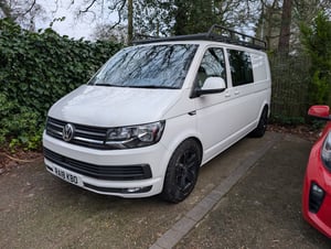 2018 Volkswagen T6 Campervan — photo 2 of 2
