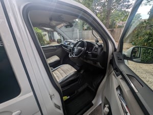 2018 Volkswagen T6 Campervan — photo 4 of 9