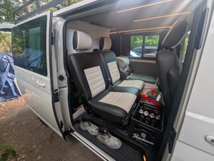 2018 Volkswagen T6 Campervan — photo 5 of 9